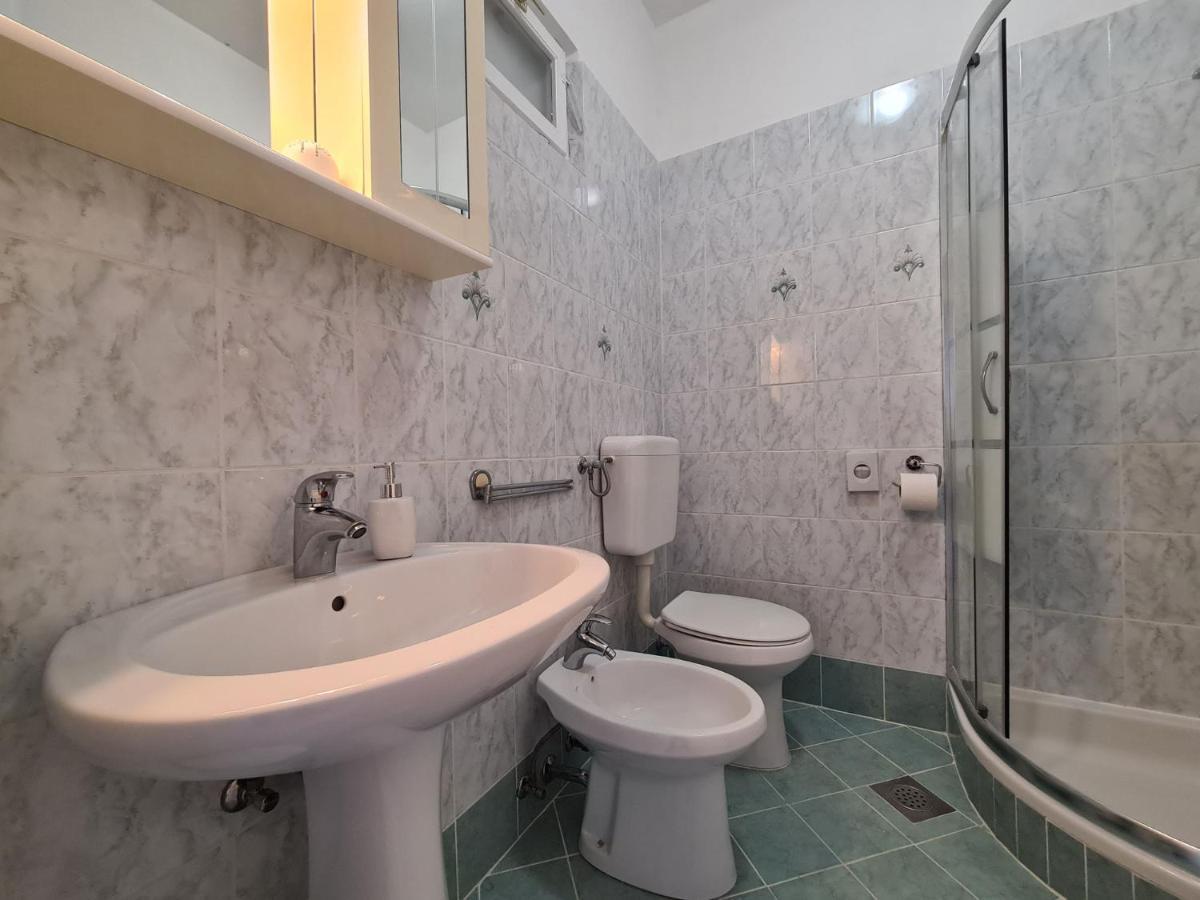 Apartments Slavko 1179 バニョレ エクステリア 写真